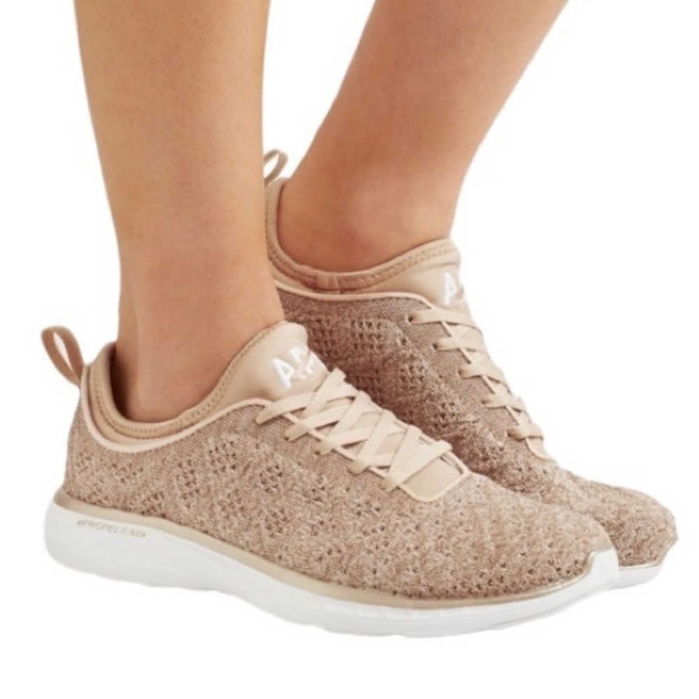 EUC APL techloom Phantom shoes in rose gold
